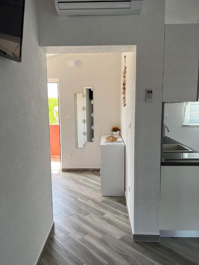 Apartment ˝Soleil˝ Vir Luaran gambar