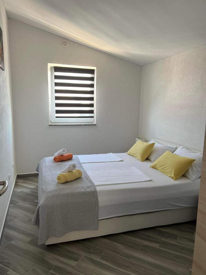 Apartment ˝Soleil˝ Vir Luaran gambar