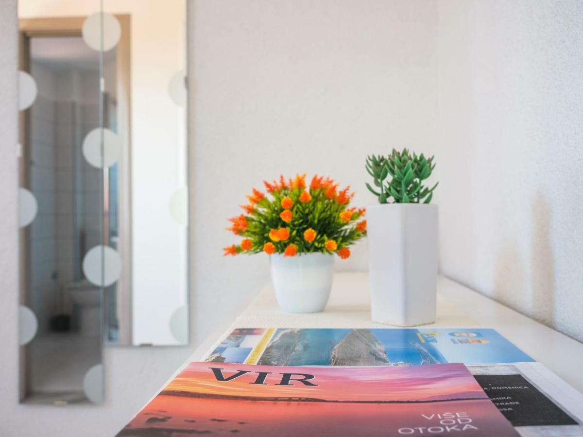 Apartment ˝Soleil˝ Vir Luaran gambar